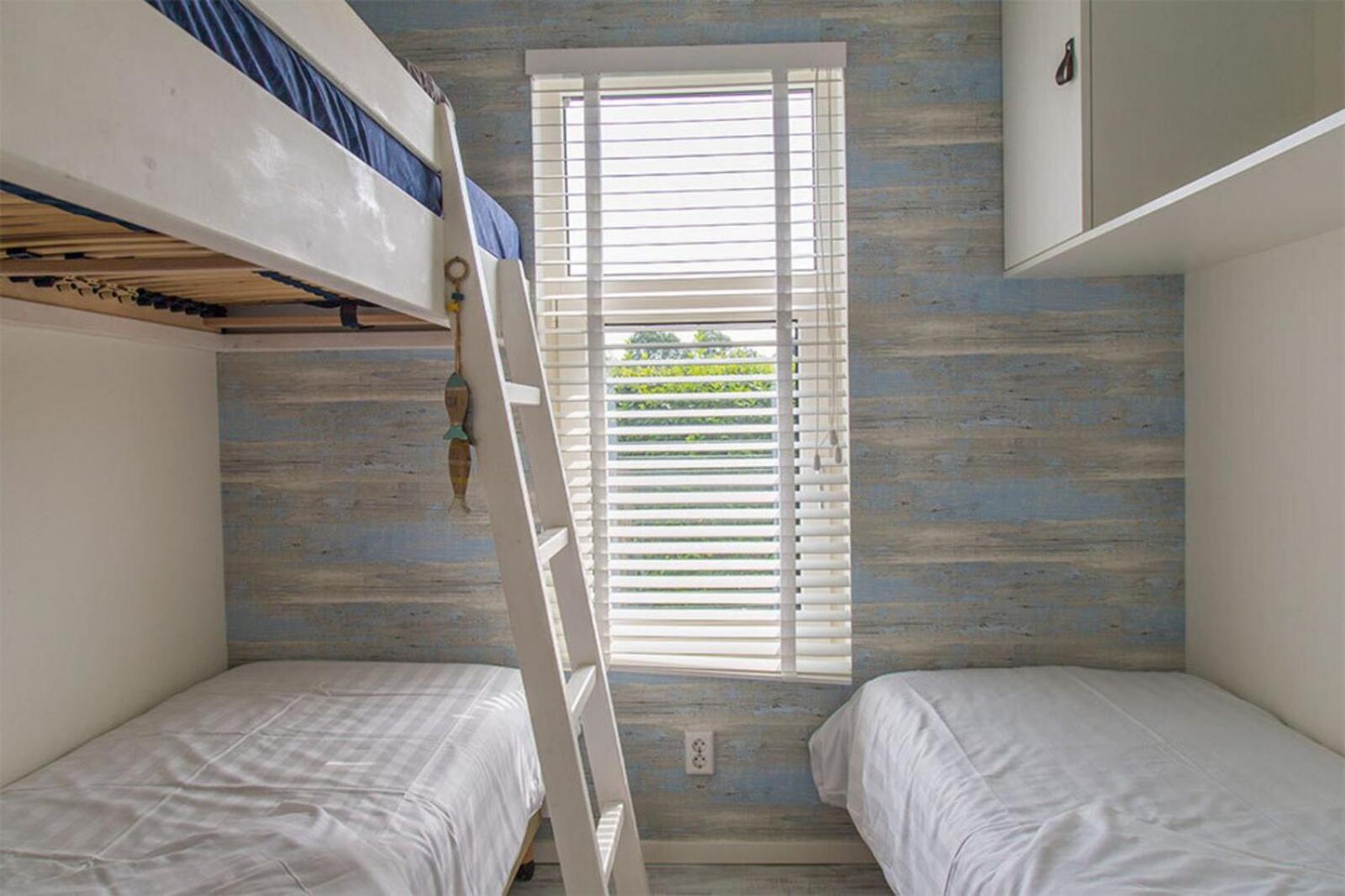 Zonneweelde, Aan Zee Lodge